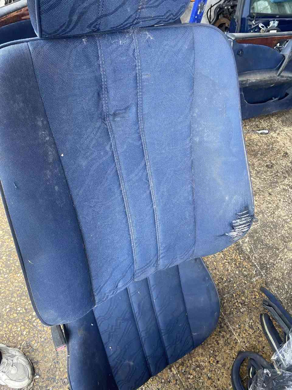 غرفه مال ام عيون موديل 99 
سعر ٣ ورقه قفل 
مكان اربيل 
***********
