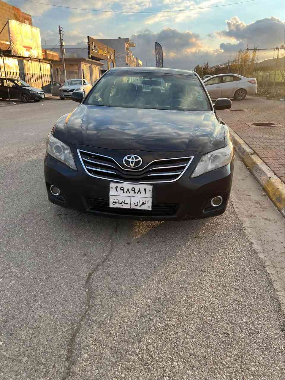 Camry 2009
مواسەفات  LE
گیر و مەکینەی بە شەرتە 
تونو تۆڵە 
سلایدە 
تەبریدی سارد و گەرم دەرەجە یەک
پاک و خاوینە
  چەملخ لای سەکنی بۆیاخە 

106 گەڵاو مەعامەلە
***********
*********** شمشمل, السليمانية
