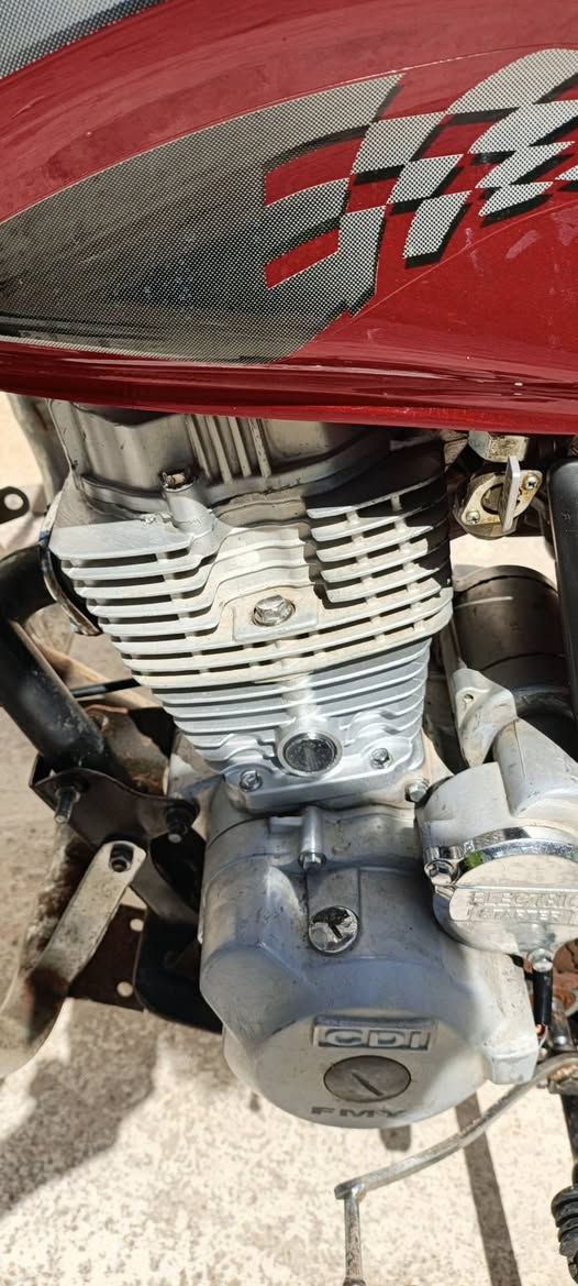 سلام عليكم للبيع دراجه فيوم 2019 اوراق اصولي دراجه نضيفه  غراض كله جديد لا تنقص لا تبخر سعر خاص ‏‪***********‬‏ شراي يتصل عل رقم مكان واسط الكارضيه
