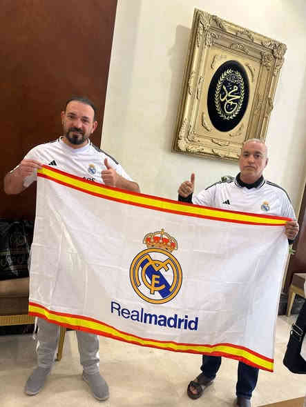 🏆 برنامج كأس السوبر الإسباني-السعودية -جدة

شركة الحرمين للسفر والسياحة 

 السعر 600 الف (بري )

المدة: 10 أيام
 • ليلتان في المدينة المنورة
 • 7 ليالٍ في مكة المكرمة
 • فندق: الفجر البديع 1 – مكة
 • النقل: مجاني للمباراة

يشمل البرنامج:

✅ تأشيرة الدخول
✅ الفندق
✅ الاستقبال والتوديع
✅ النقل من وإلى الملعب
✅ ضريبة الهيئة
✅ مناسك العمرة
✅ زيارة الرسول 

تواصل معنا من خلال ارقامنا على الواتساب:

***********
***********
او مباشرة على الخاص.
نقبل الدفع من خلال (كي _ زين كاش _ نيو).
