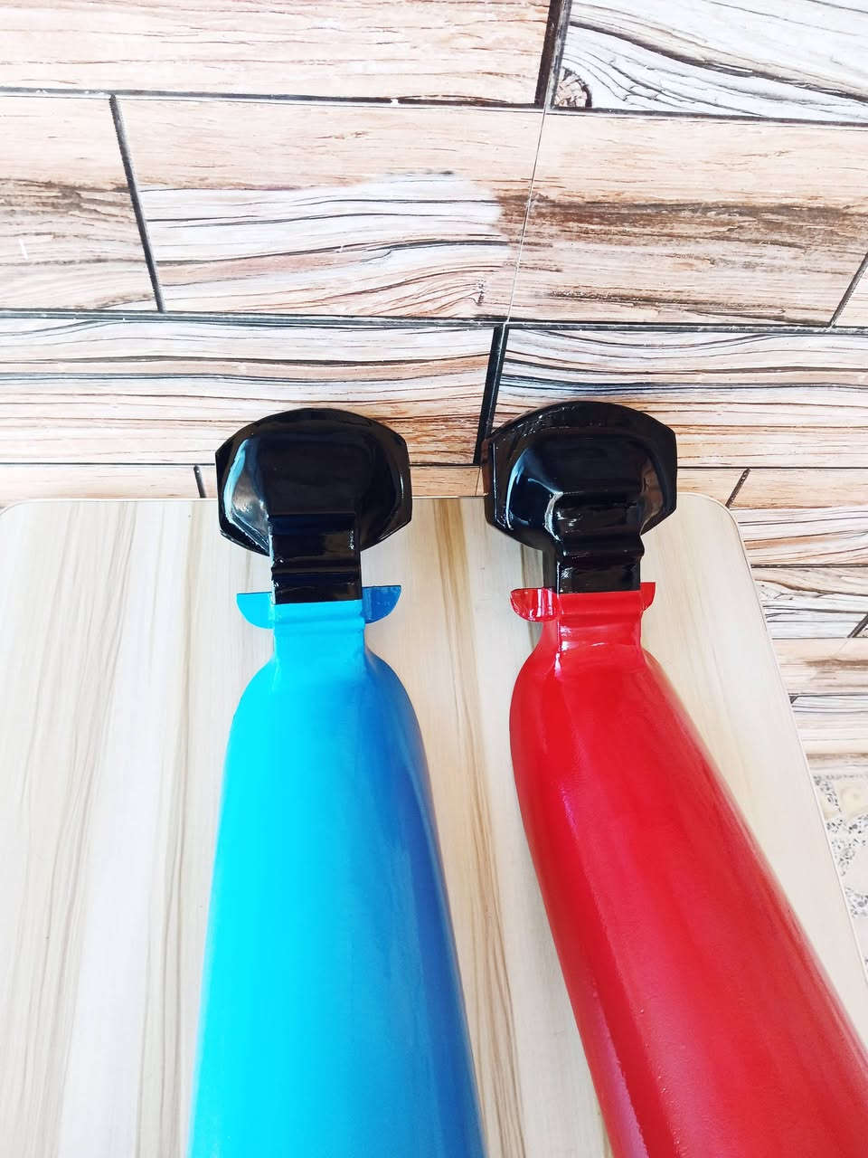 السلام عليكم سيبايات طياريات للبيع شغل جديد  حلو ومرتب الطويله مو هاي الكصيره مكاني دوانيه للتواصل ***********
