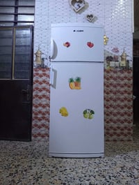 ثلاجه ٢٢ قدم • نضيفه • توصيل