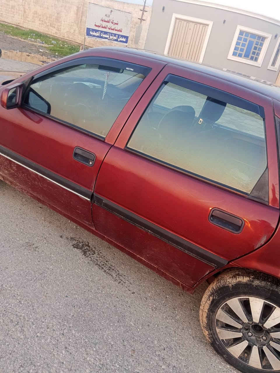 السلام عليكم
فكترا حجم 18
موديل 1992
كير محرك شرط
رقم مسطره جديد
مصبوغه عام جماليه فقط
***********
***********
