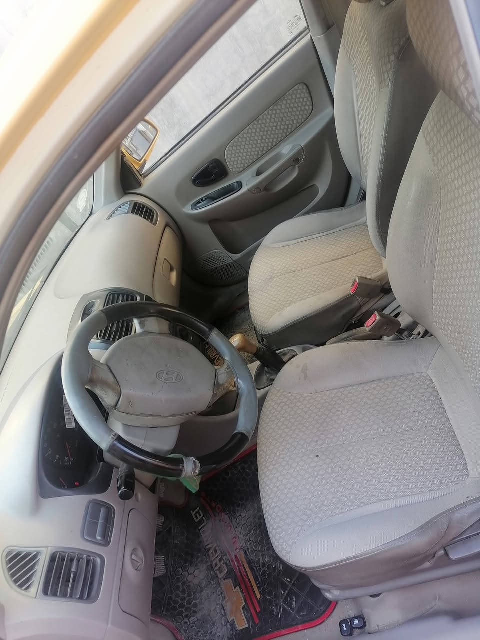 السلام عليكم فيرنا موديل 2014 كير عادي 

كير ومكينة خير من الله كفالة

السيارة ب اسمي رقم بغداد

السعر 76 وبيهة مجال 

***********  مكاني الأمين
