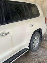 لبيع لاندكروز مصفحه 2011 كاز  سعره 115 ورقه   ‭0778 129 3324‬