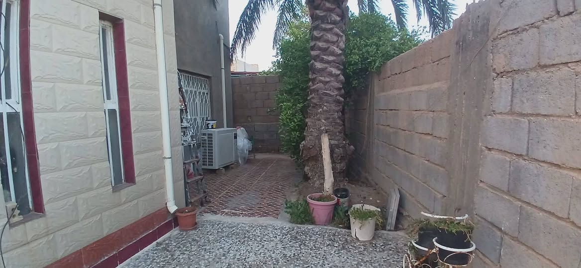 اللهم  صل  علـّۓ   محمد وال محمد
السَلٱمٌ عـَلـْيگمّ-ۈرحـْمّـٌة ٱللـّہ ﯙبُرگـّاتہ

يعلن  مكتب  الشريفي للعقار   

عن  وجود   بيت  للبيع   الموقع     مقابيل  بانزين  خانَـَY̷̳̜̩̐̌̋O̷̳̜̩̐̌̋U̷̳̜̩̐̌̋ـَتَ   الميقات    خلف   فاضل   الغانمي   

مساحته  300  متر    ركن   يتكون   م̷ـــِْن  غرفتين   وصاله   ومطبخ  حار  وبارد    واستقبال   مع  حديقه   وگراج   

البيت   كلش  نظيف    السعر   95

وبيه   مجال    للاستفسار   

***********

***********

***********
