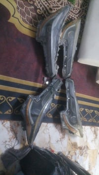 لايتات سياره كورلا أمريكي سعر 140 07779625562