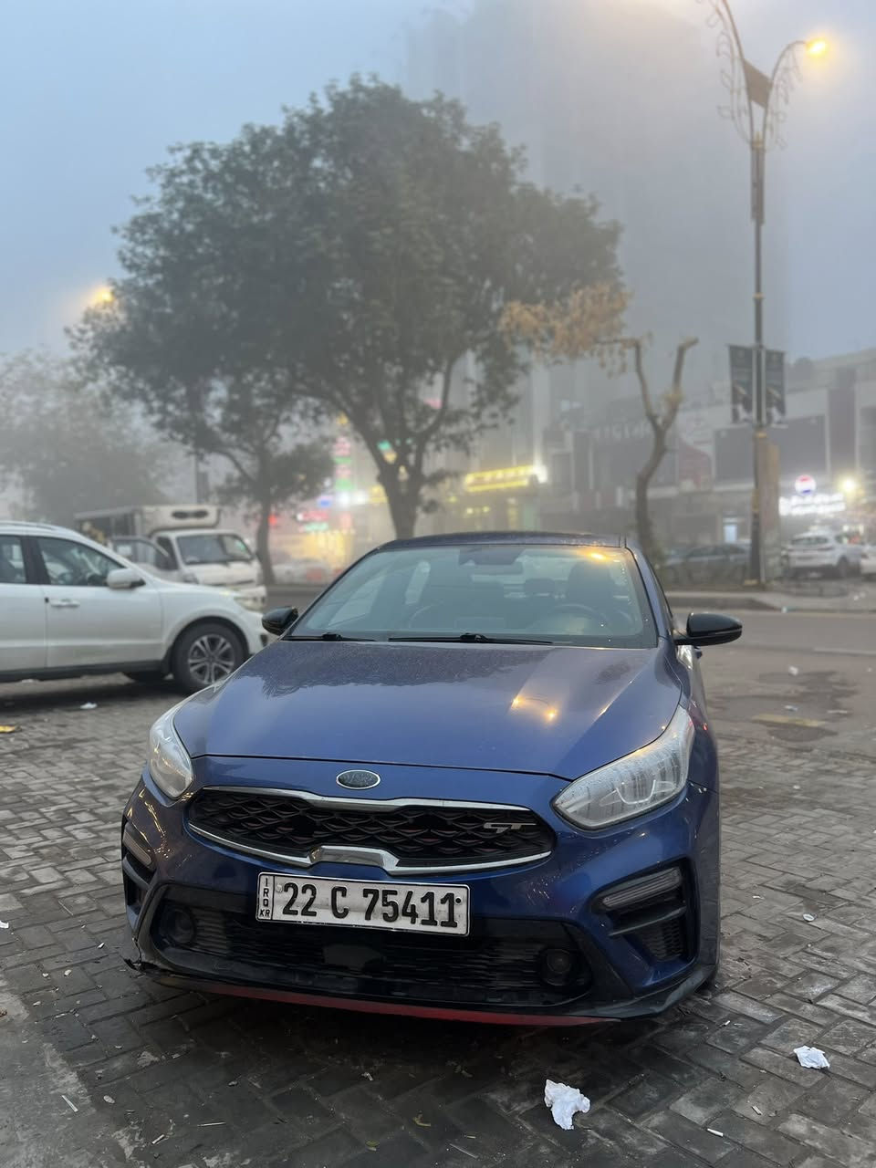 السلام عليكم جميعاً
كيا فورتي GT موديل 2021 للبيع 
لون ازرگ 💙 
رقم اربيل
السيارة فول مواصفات للاخير ماكو شيء ناقصها 
محرك 1600 turbo صاروخ 🚀 
گير DSG رياضي دبل كلج 
السيارة عليها منضومه كامله زينون 
ليد نهاري وبك لايت ليد 
فتحتة سقف سلايد 
حساسات 360 
رادار امامي 
مانع خروج عن المسار 
مثبت سرعة ذكي 
تراكشن 
نقاط عمياء 
3 وضعيات قيادة (نورمال / سمارت / سبورت ) 
شاشة جبيرة تدعم كاربلي واندرويد اوتو 
مري تعتيم 
سماعات صوت رعب 
دبل اكزوز بلادي صوت يخبل 🔥
كشنات جلد جلد اسود مطرز احمر GT 
كشنات امامية تدفئة تبريد 
كشن السائق كهرباء بالكامل 
تحكمات ستيرن كاملة 
شحن لاسلكي وبعد بيها سوالف هواي 
السيارة نضيفة وكلش جديده ماشية(59ميل) رايدها ‼️140‼️وبيها مجال ماگطع سعر ؏ تلفون نهائي تجي تشوف وتقتنع ونتفاهم وانه بالخدمه 
باسمي السيارة تحويل ووكالة ثاني يوم 
❗️حادثها جاملغ السائق الخلفي شوية من الباب وبيها بارد ؏ كد شبر بالبنيد وشبر بالقمارة مال شحن غير هذا السيارة نضيفه وتخبل ومداريها احسن دهن وبانزين مكاسر محسن وسوبر حته الگير مبدل دهن وفلتر وجاهزه ؏ اخر حباية ❗️

❤️***********❤️
