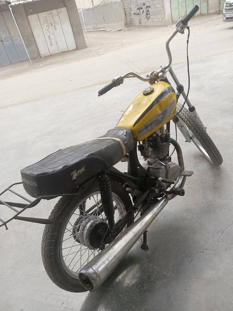 170 وبيها مجال حك لجيه مكان حله   عل خاص ما موجود لحد يراسل لشراي هاذ  رقمي  يخابرني  ***********
