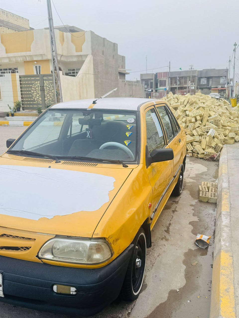 للبيع 2010 رش جاملغ امامي فقط مصفره هيئه وغرامات بسمي  شرط تحويل مشروع وطني سياره جديده مال  بيت 25 وبيه مجال مكاني الصويره واسط ه‍ ***********
