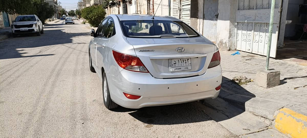 اكسنت 2014 محرك كير حداديه كهربائيات خير من الله 
محرك 1400 كير 6 نمر 
صبغ احزام بدون ضربات صندوك قماره بنيد تكم شواصي كله بلادي لاصبغ لاضربه 
صبغ فقط شخوط طخات  بلوجكتر زنون تخظ تاير باتري جديد تبريد خير من الله  رقم بغداد ب اسمي رقم دولي 
*********** كربلاء, العراق
