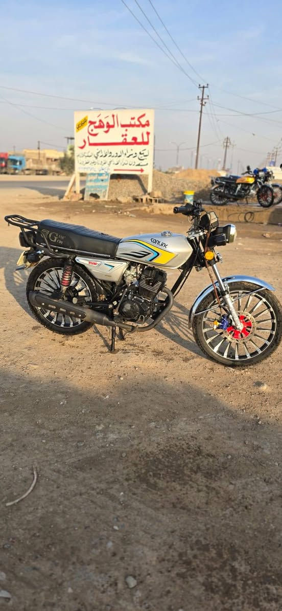 السلام عليكم دراجه ٢٤ داخله بل ٢٥ مكان بغداد النهروان هاذه رقم صاحبه ***********
