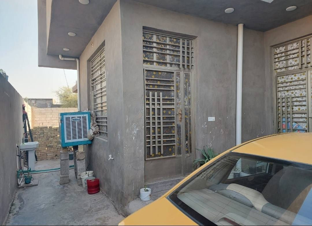 سلام عليكم من رخصت مدير الكروب المحترم عندي ثنين بيوت البيع سياحي مقابيل ابو حيدر المظمد وطب ماء وكهرباء كاملات بيع واحد وبيع ثنين تصال فقط ***********
