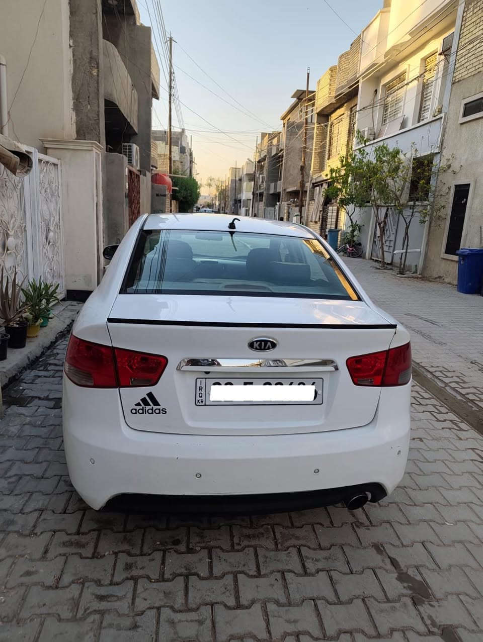 🚗 للبيع كيا سيراتو 2012 خليجي 🚗

🔹 محرك 1600
🔹 تحويل سنوية مباشر
🔹 هزة جديدة مركبة قبل أسبوع
🔹 تايرات جديدة
🔹 جامة أمامية جديدة
🔹 السيارة ما بيها أي نقص

📌 الملاحظات:

حادثها جاملغ خلفي
باب خلفي مصبوغ
الدعاميات مصبوغه 

💰 السعر: 90 ورقة
📍 والسعر بيه مجال بسيط للجادين فقط.

للاستفسار مراسلة الخاص أو الاتصال.

+964 771 484 7317

مكان سياره ( شارع فلسطين او الدوره


**إذا كنت صاحب هذا الإعلان وتريد حذفه لأي سبب، رجاءا أرسل رسالة إلى الدعم الفني**