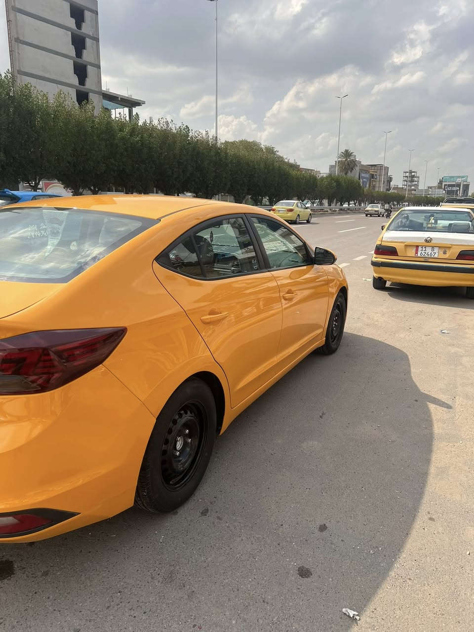 سلام عليكم اننترا موديل 2019 أمريكيه محرك 2000 دوش كير AT رقم 11 بغداد سياره خير من الله جازه اي نقص ما بيه  نقابه مصفره سعر 117 مكان بغداد جكوك رقم تلفون ***********
