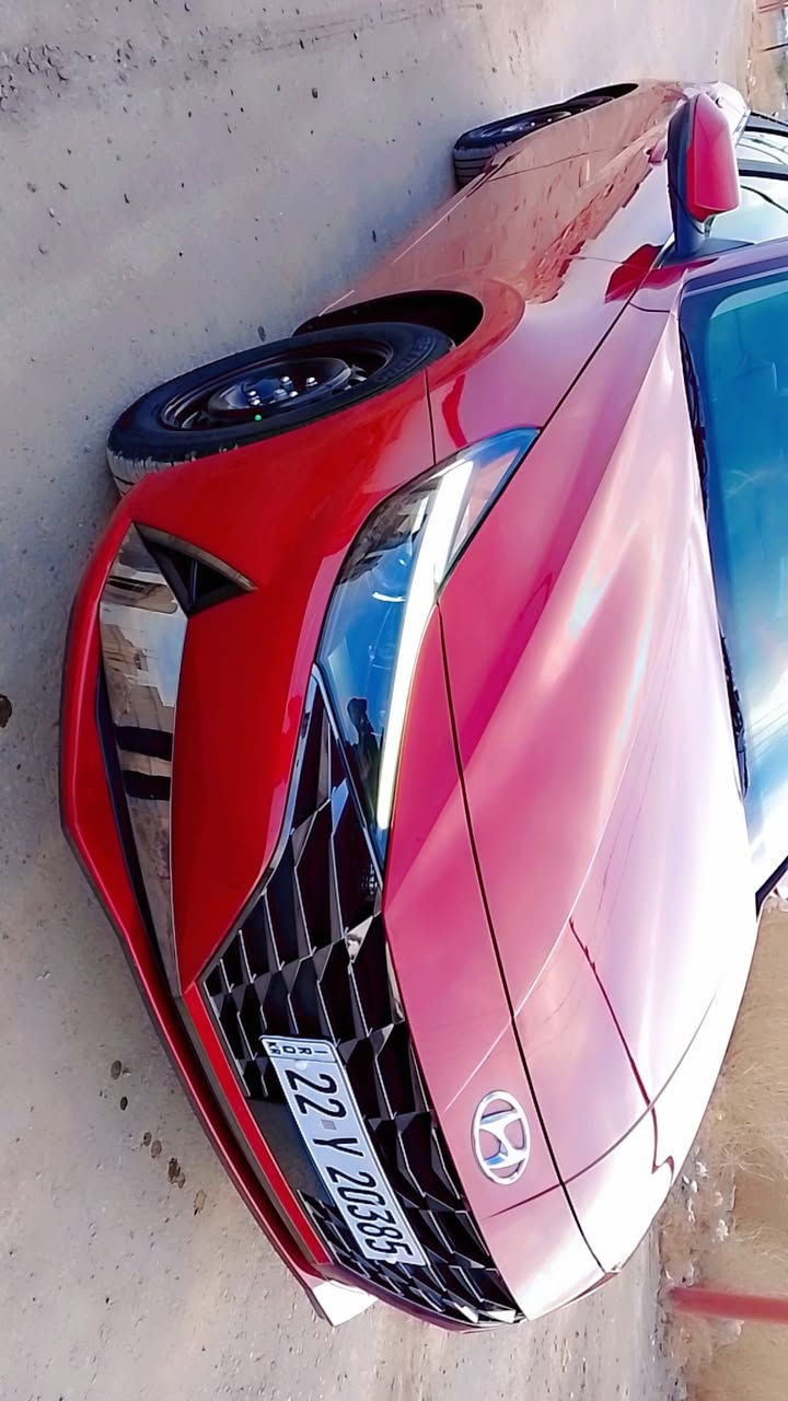 اللنترا 2023 فول Vip هايبرد.
امريكي حادث خفيف باب خلفية تبديل ومصبوغ وربع جاملغ.
السيارة فول مواصفات للاخير.
ماشية 27 ألف.
السيارة جديدة بمعنى الكلمة مابيه أي نقص جاهزه بالكامل.
رقم اربيل هزه جديدة اباسمنه تحويل وكاله 
ماكو مشكله.مكان السيارة بغداد ابودشير.
السعر 163 وبيه مجال للستفسار *********** .
