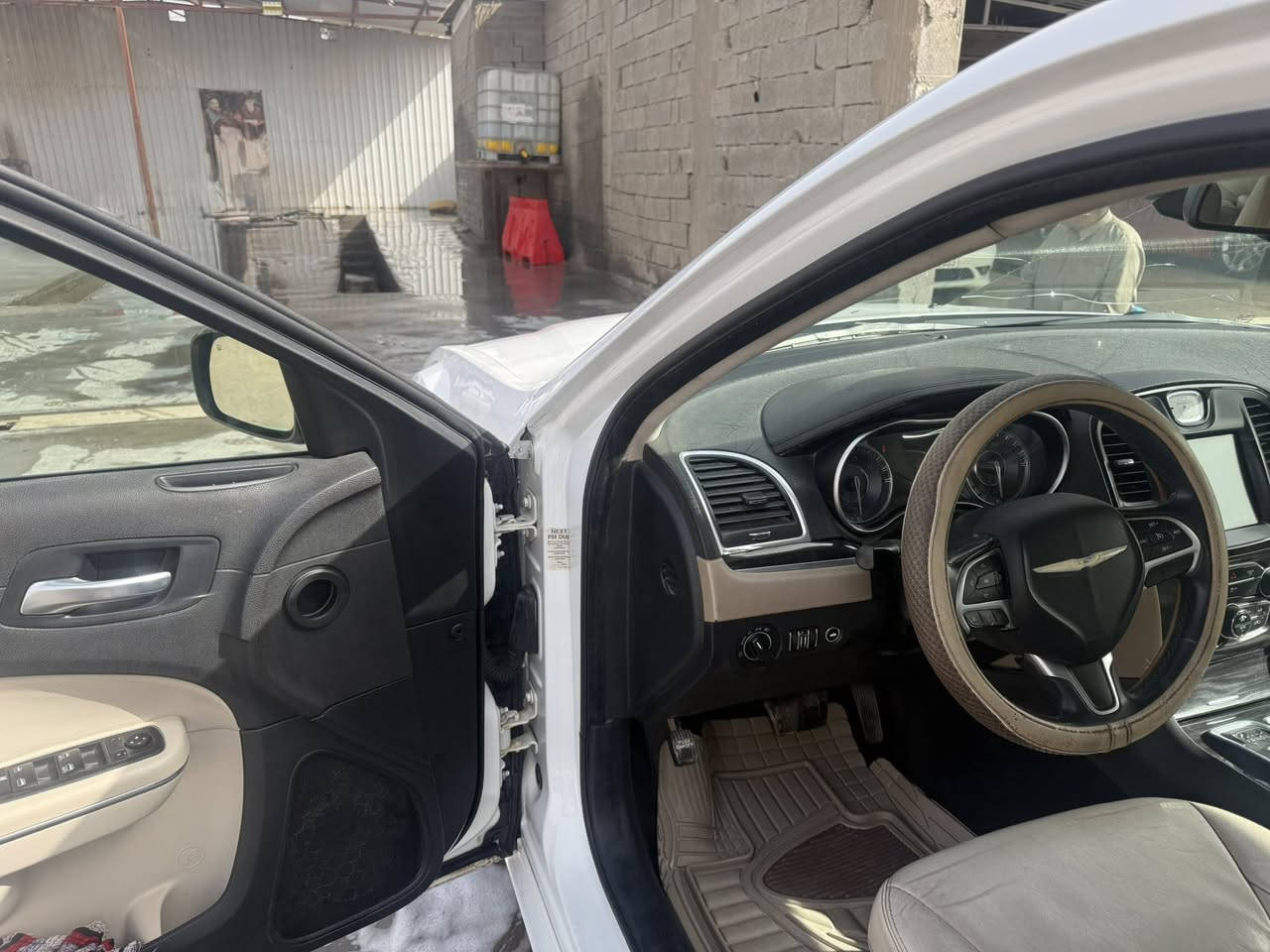 اوباما 15. معلاية 16 مواصفات C  ماشية 1160 حقيقي لون ابيض  بصرة  بأسمي تحويل ثاني يوم  السعر 148  مع مجال بسيط. اتصال أو وتساب ***********
