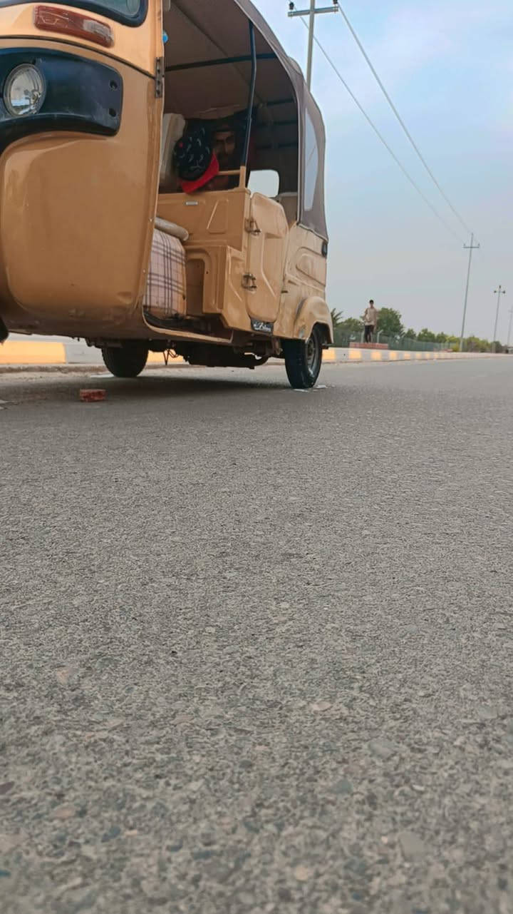 السلام عليكم تكتك مديل 21شهر 4 للبيع ***********
