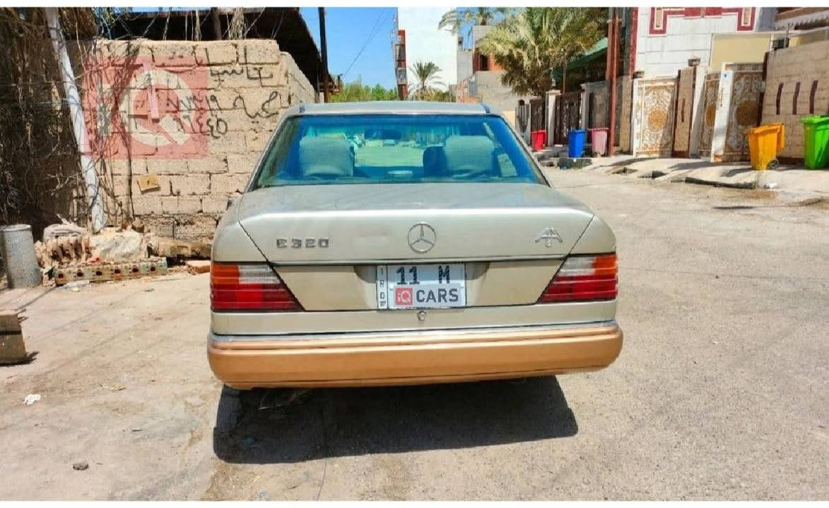 السلام عليكم
للبيع مرسيدس بيبي شبح موديل 1993 لون شمباني اصل وارد يابان السعر 68 وبيها مجال

محرك 320 خراطيم نوزل كهربائي
كير 5 نمر D4 ابو الضربه 

اكسل جبير مطابق للكير والمحرك
تخم تاير جديد
قواعد دبلات ما ملعوب بيهن بلاديات بدون خياس او تصليح

السيارة بدون خياسات وتلكيط خياسات
جام أربعة كهرباء 
اريل كهرباء
تچاوي كهرباء
سلايت روف طكتين 
تخم تاير جديد واكون وياهن ويالة جدد
تبريد بيانو ومنظومة تبريد جديدة بالكامل فريز وراديتر وبخاخ وبطل 
شادلها مروحة كهربائية  
السيارة بيها شلعه ومعدل وتراي يحفر التبليط 
قفل  سرعة بيها 
السيارة رقم بغداد دولي  بأسمي مشروع وطني تحويلها مضمون شوكت ما يعجبك حاضر ،
سنويه 15/12/2026
 
مكان السيارة ديالى
***********
