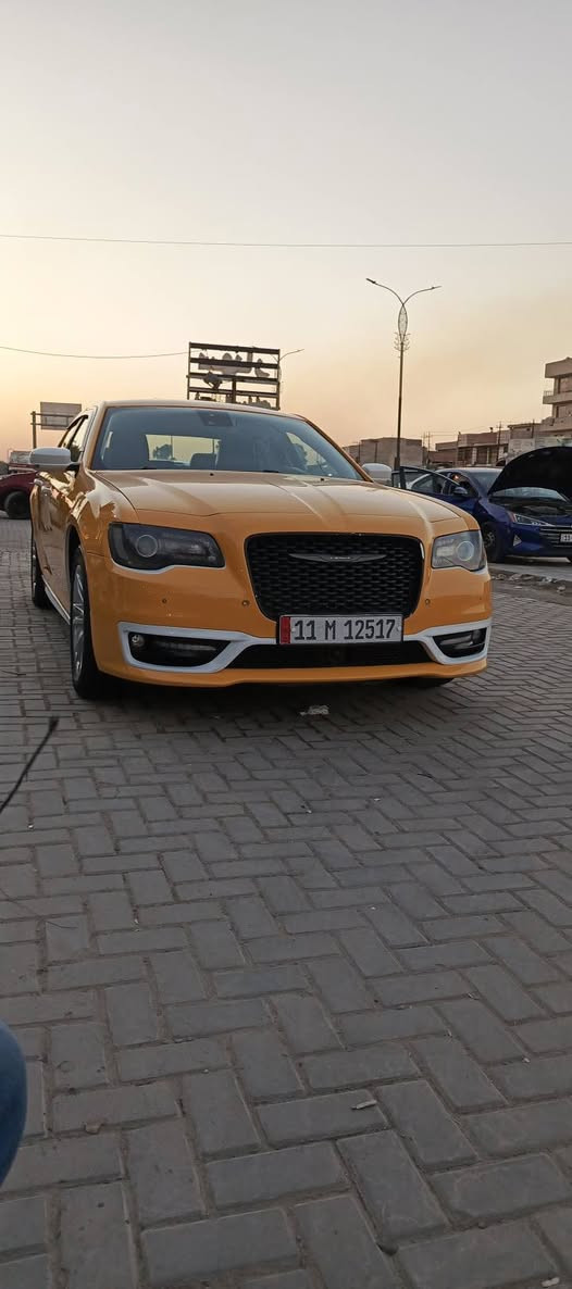 السلام عليكم أوباما موديل 22اصل رقم بغداد بااسمي فول مواصفات رادار اشاير بلمرايات كشنات تدفئه بجم عريض بيهه جاملغ وباب خلفيات السعر 270 للاتصال *********** مصطفى
