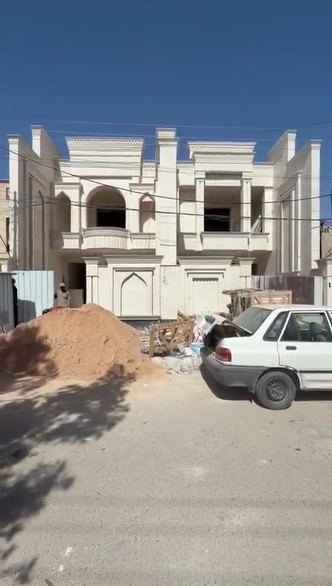 عروضنا المميزة متوفرة الآن! 🤩 لمعرفة كل التفاصيل، شاهد الفيديو. لو عندك أي استفسار، تواصل ويانا واتساب 💬 ابعت صورة البيت وأرسل لك التفاصيل كاملة. عنواننا: بغداد، السيدية. 🏡 رقمنا: ***********.
