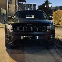 Jeep Compass فئة Latitude  ماشيه 58mil محرك ٢.٤ اقتصادي وقوي كير ٩ سرع...