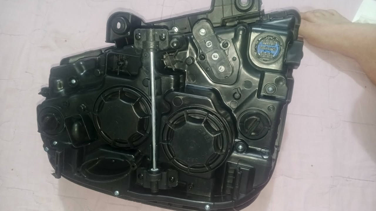 السلام عليكم  هذ لايت مال كية للبيع مكاني التاجي الي ايريدة يجي خاص او ايعلق


**إذا كنت صاحب هذا الإعلان وتريد حذفه لأي سبب، رجاءا أرسل رسالة إلى الدعم الفني**