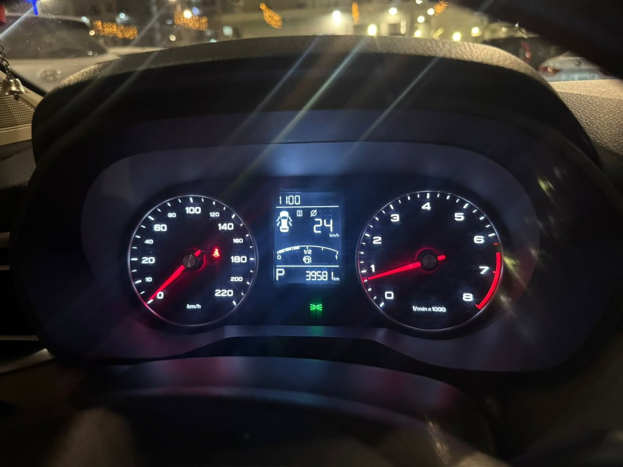 السلام عليكم ... معروضة سيارة mg5 موديل ٢٠٢٤ بحالة جيدة والتفاصيل بالصور والسعر المطلوب ٩٥٠٠ دولار. للاستفسار التواصل على الرقم ***********
