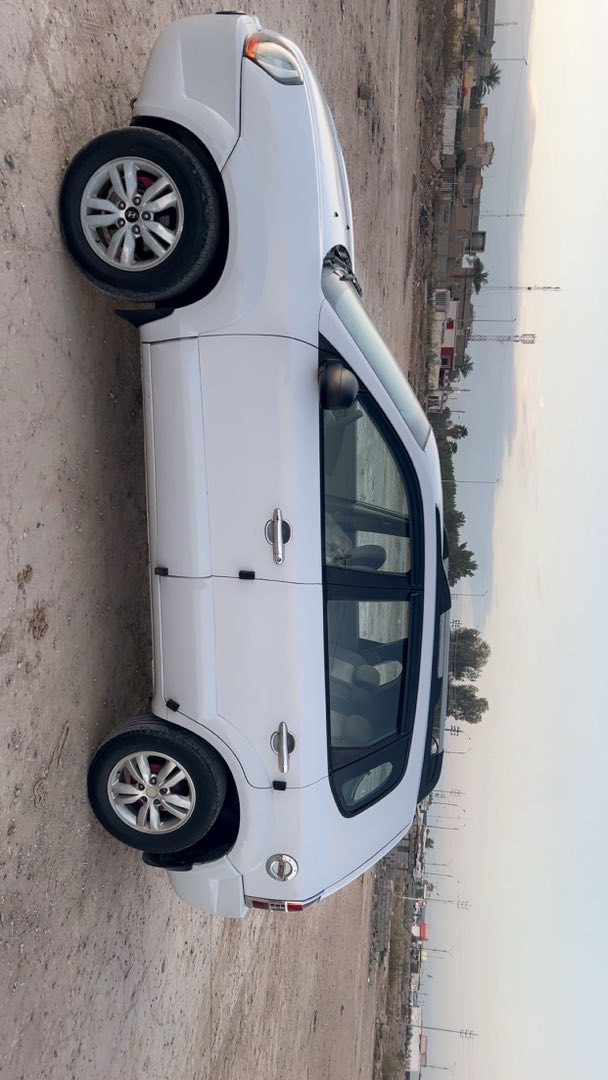 سلام عليكم توسان موديل 2010 رقم بغداد سياره مكفوله كير محرك صدر كله جديد بيه ملاحضات بل مقطع شوفه ياله تخابر سياره جاهزه على آخر حبايه بيع مستعجل سعر 114 وبيه مجال قليل حق جيه ***********
