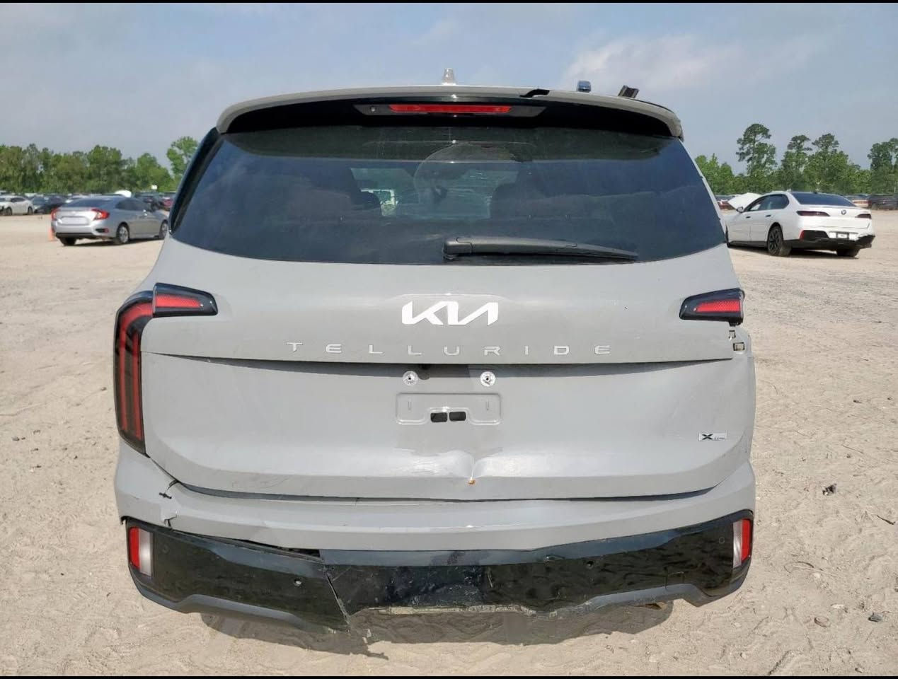 كيا تيلورايد 2024 Sx Xline برستيج اعلى فئة لون سمنتي داخلها مشمشي
ملاحظة  
Kia Telluride SX XLINE 2024 3.8L 
        
   
#الموصفات 
1. شاشه كبيره 
2. كامرا
3.لايتات لد
4. بصمه 
5. كشنات جلد مشمشي
6. هندبريك بصمه 
7. رادار تحديد مسار
8. رادارات 360
9.فور ويل 
10. اوتو ستوب
11. حساسات خلفي امامي
12.اوتو هولد 
13. اشاير بالمري 
14.بكلايت لد
15. نظام ايكو + نظام تزحلق
16. فتحتين
17.تدفئه تبريد بالكشنات
18.كامرات 360
19.كامرا بالمرايا
20.بردات خلفيه
21.سبعه راكب
22.كشن السايق ميمري
23.كشنات خلفيه كهرباء
24.داتا شو
25.سقف كنتارا
26.ويل كب بلاك
27.كشافات 
28.تشغيل عن بعد
وبعد بيها مواصفات 
فول مواصفات 1/1
داخلة كتاب شهداء وحالياً موجودة ب بغداد 
السعر 230


**إذا كنت صاحب هذا الإعلان وتريد حذفه لأي سبب، رجاءا أرسل رسالة إلى الدعم الفني**