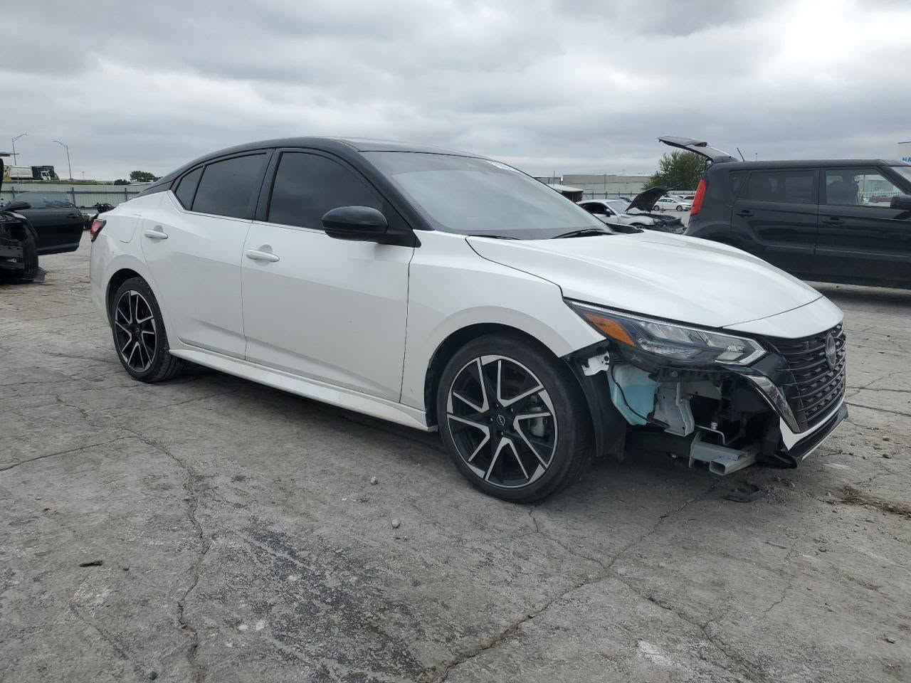 نيسان سنتره 2024 SR حادث خفيف قطعتين تبديل وصبخ ونص قطعه صبغ ماشي 15000 بدون ايرباك سامراء, صلاح الدين


**إذا كنت صاحب هذا الإعلان وتريد حذفه لأي سبب، رجاءا أرسل رسالة إلى الدعم الفني**