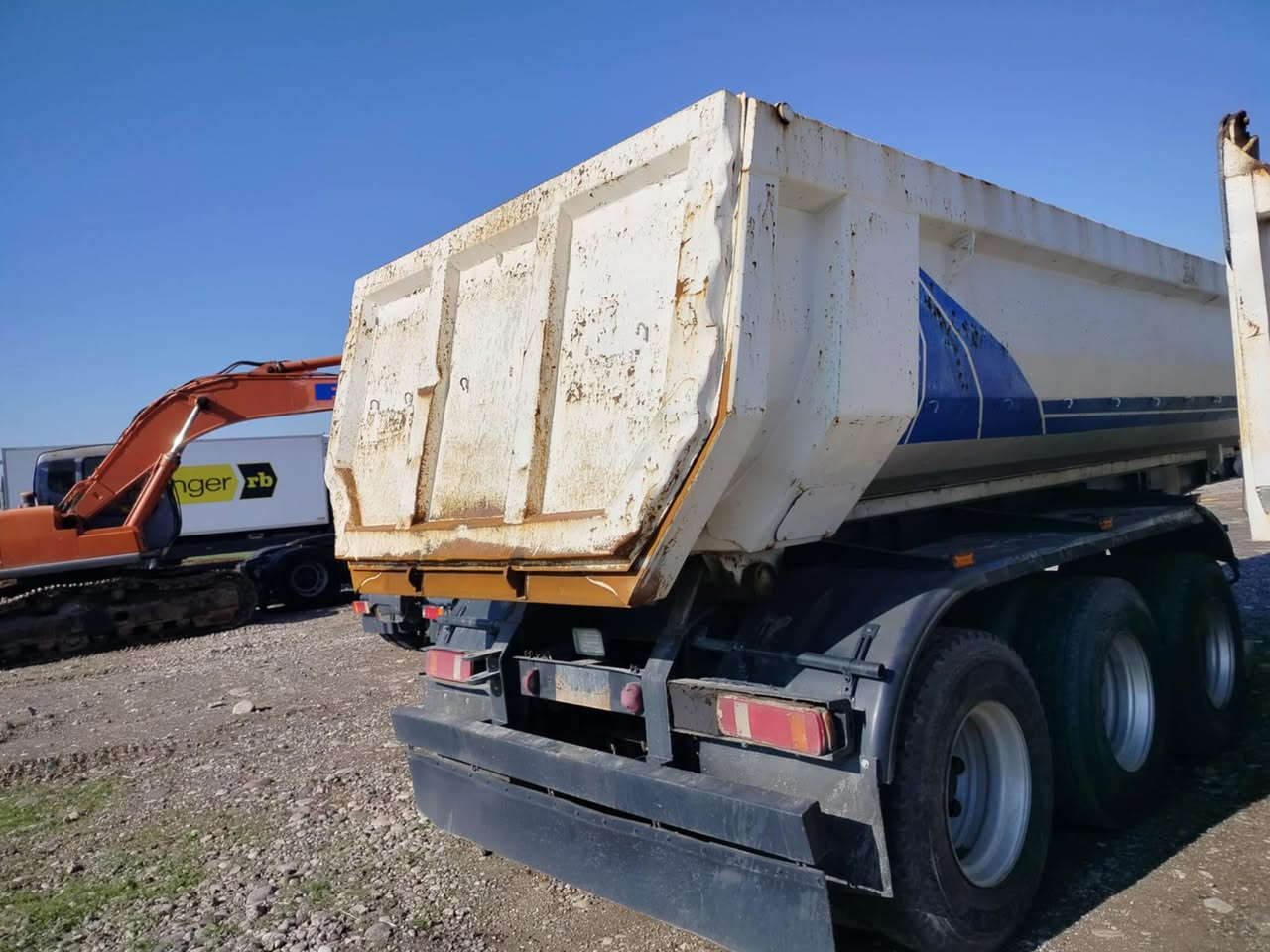 بؤدي بؤ فرؤشتن  دينگل 16 عنوان هاولير  *********** ***********
