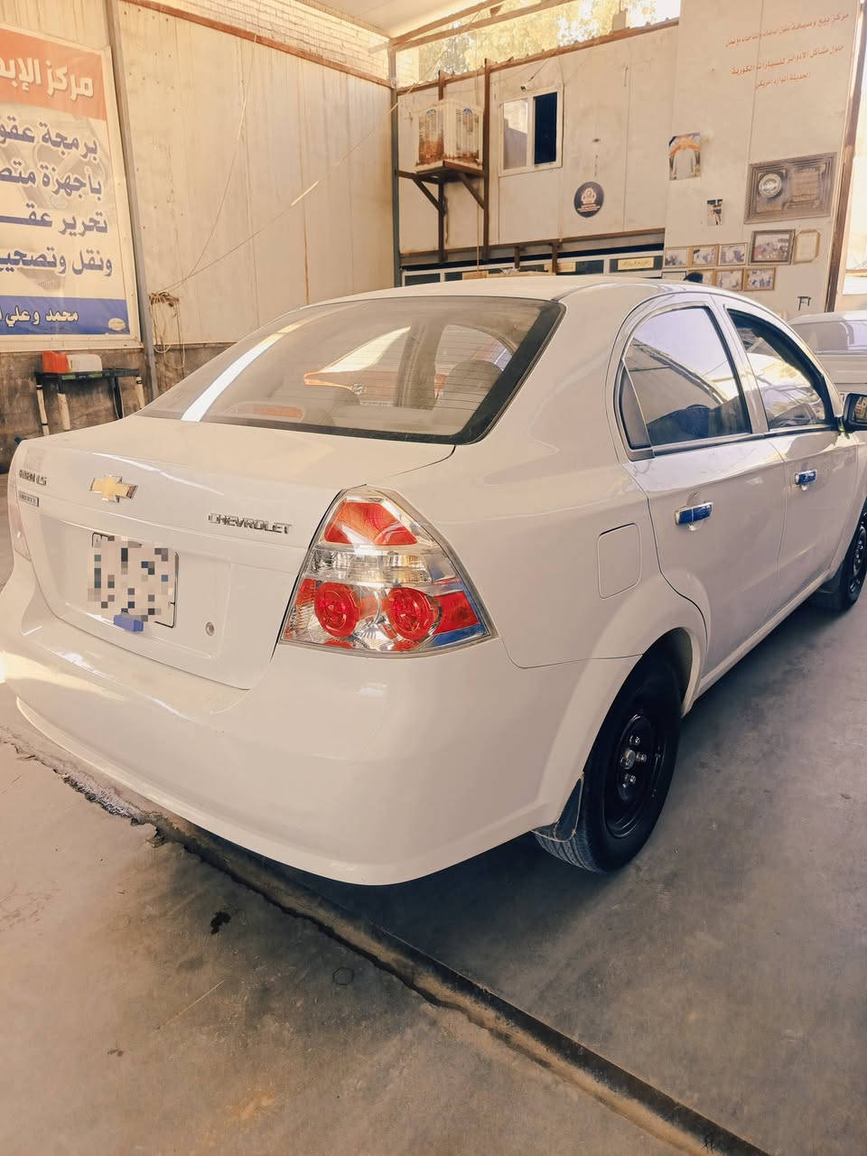 السلام عليكم افيو للبيع موديل 2016 بيها قطعه وحده تبديل وملاحظات بسيطه باردات والباقي كفاله سياره جاهزه مال جناي مانقصه شي رقمها مثنئ مكينتها مسكر 1600 مو مفتوح  السعر 85 وبيها مجال  المكان الديوانيه قضاء الشاميه للأستفسار الاتصال ع ***********
