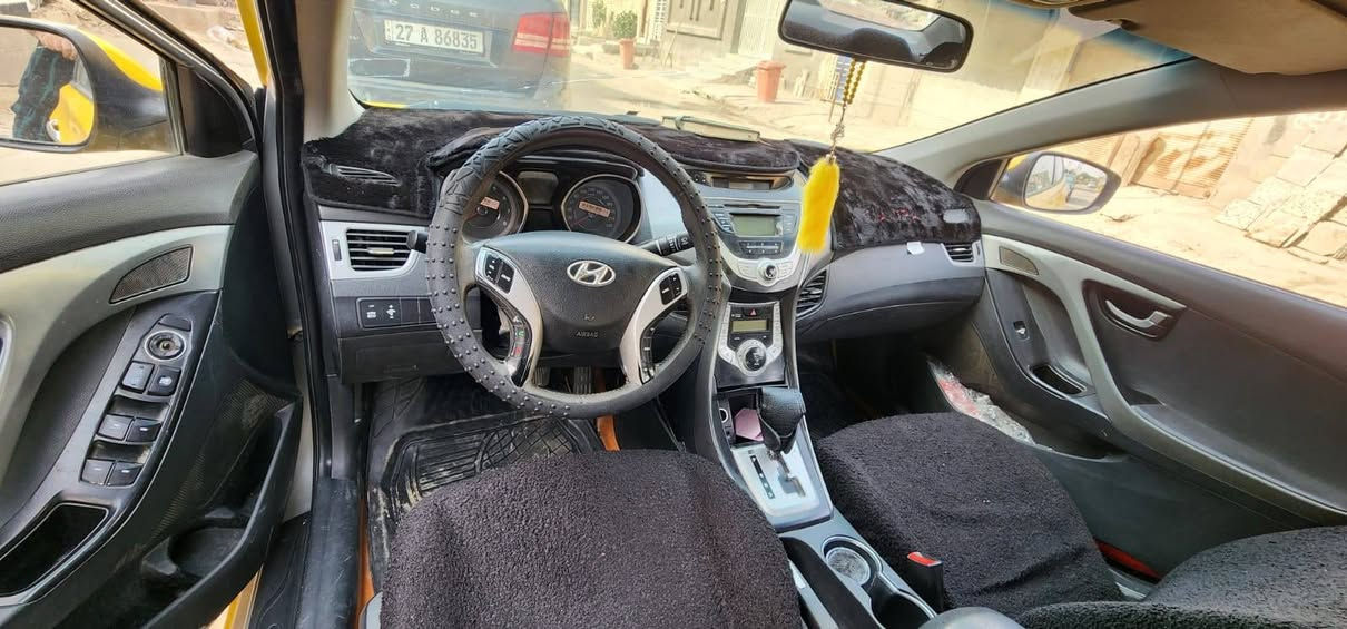 النترا افانتي موديل ٢٠١٢ للبيع او مراوس سياره جاهزه كير ومكينه وتبريد وحداديه وتايرات كله جديد صبغتها حلوه سعرها ١١٠ السياره خسرانين عليها هواي وكلشي موجود بلسوك


**إذا كنت صاحب هذا الإعلان وتريد حذفه لأي سبب، رجاءا أرسل رسالة إلى الدعم الفني**