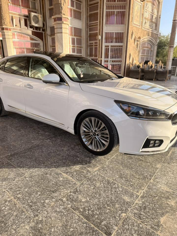 السلام عليكم
بيع او مرواس كيا كادنزا 2017  وارد مريكي كلين 

جديده كلش ماشيه 100 الف على وضع الشركه 

فول مواصفات خنك 1/1

شتريد مواصفات بيها 

محرك سته سلندر 3300

رقم بغداد دولي 

السعر 175 وبيها مجال 

العنوان بابل.         ‭0772 500 5734‬
