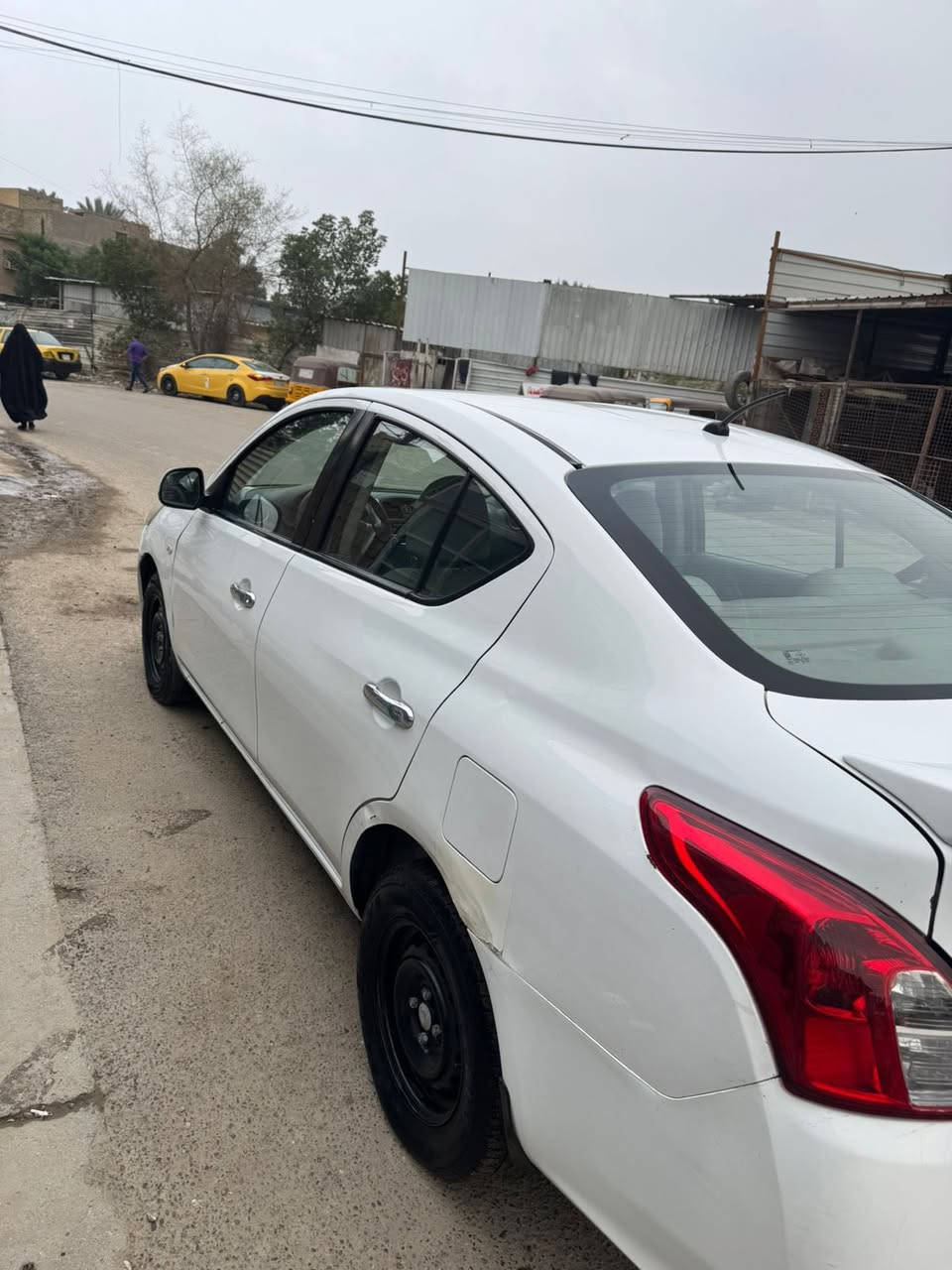 السلام عليكم نیسان سني هندي موديل 20 السياره بيها بس بارد بدون صبغ بس طخات خفيفه ماشيه 77الف

محرك كير تبريد وضع شركة سونار موجود افحص وين متريد  السعر 105 وبيها مجال قليل 
عنوان بغداد العبيدي 
***********
