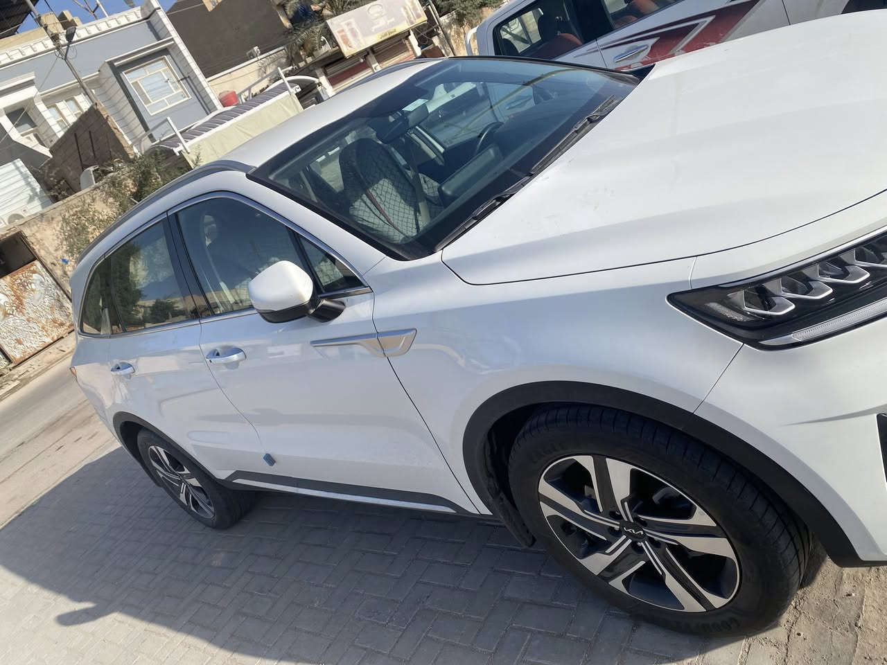 2023 رقم بصرة
مكفولة عدا هذا الكسر الصغير بالدعامية
السعر 290 
ماشية 36
***********
