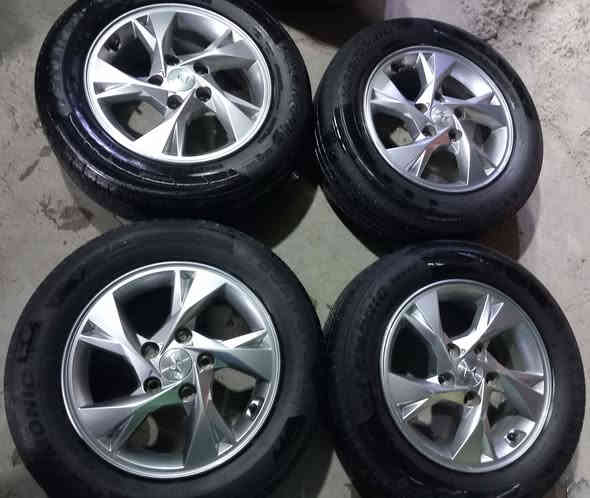 السلام عليكم...تخم ويل كب 15 اصلي النترا موديل 21..22...23 ( لا عواج لا لحيم لا تصليح) + 4 اطارات 195/65/15  ب230 الف 
العنوان:بغداد الجديده
للاتصال:***********
