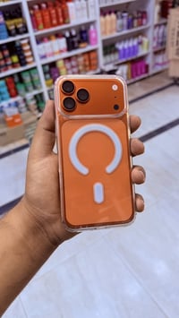 سلام عليڪم  ايفون 12pro max لجهاز ما مفتوح فقط مفطور الظهر مالته  محور...