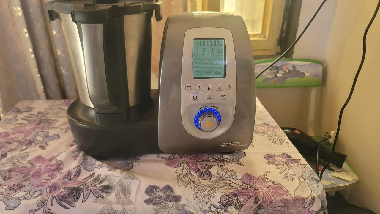 السلام عليكم جهاز غني عن التعريف (1+30)من اهم مميزاته
خلاط

طاحونه

عجانه

مثرامه

قلايه هيتر (مثلا يطبخ شوربة)

هراسه

ميزان

يطبخ ع بخار الماء

حجم الدولكة 2لتر

الابيض دكم 

الاسود لمس

الجهازين ينربطن تطبيق ع موبايل 

وتنزل اكلات او تتحكم من خلال التطبيق

الجهازين جديد ما مستخدم فقط الكارتون متظررة راح انزل رابط باول تعليق تشوفون مواصفاتة 

سعر الجهاز 85 قفل


**إذا كنت صاحب هذا الإعلان وتريد حذفه لأي سبب، رجاءا أرسل رسالة إلى الدعم الفني**