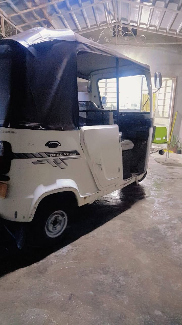 تكتك تيفي اس 2021مرقمه وكامله رقم نكليزي ب5250 مكاني بغداد المحرك كايم وهاذ رقمي ***********
