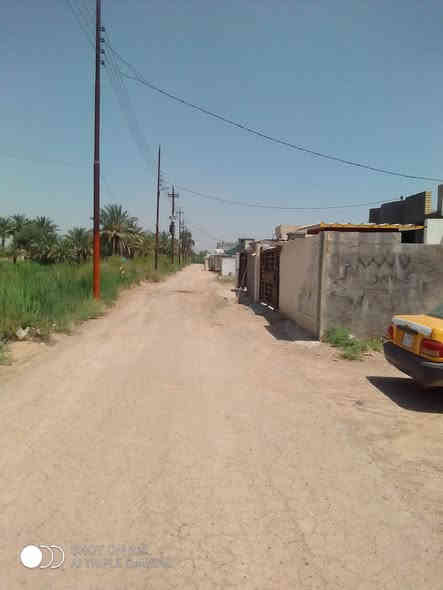 قطعه ارض للبيع مساحه 200 متر واجها 8 نزال 25 مبني بيها رفت شريطي كامل العنوان هوررجب شارع الذاعه بعد الكنطره على ايدك اليمنه شركه البراج مكاتبه وتنازل شركه وقرار محكمه سعر 42  للستفسار *********** اني صاحب القطعه علمن القطعه بعيده عن كل المشاريع
