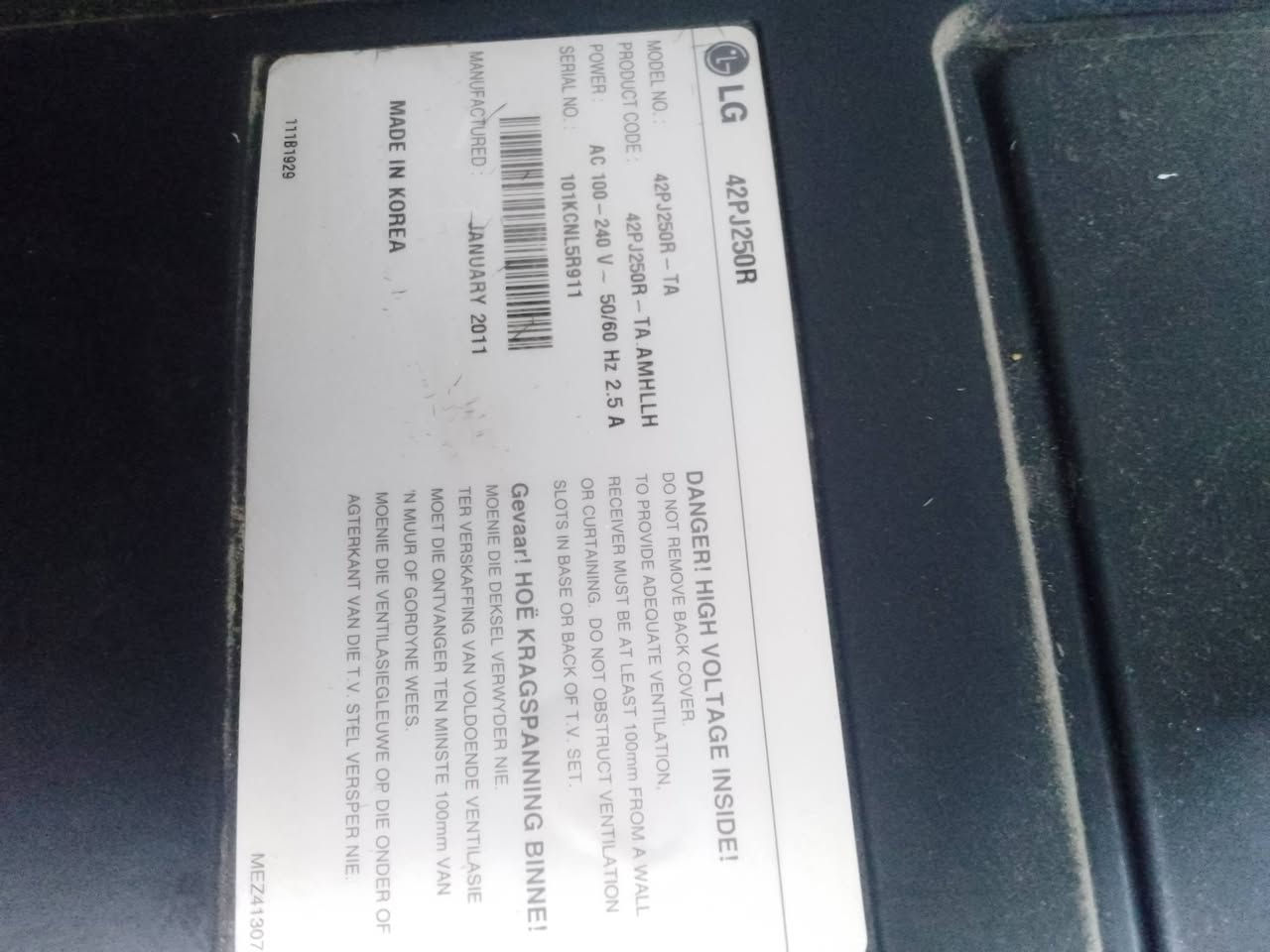 سلام عليكم بلازمة الصنع كوري حجم 42 بدون نت مديل 2011 ما داخلة صيانة *********** السعر125
