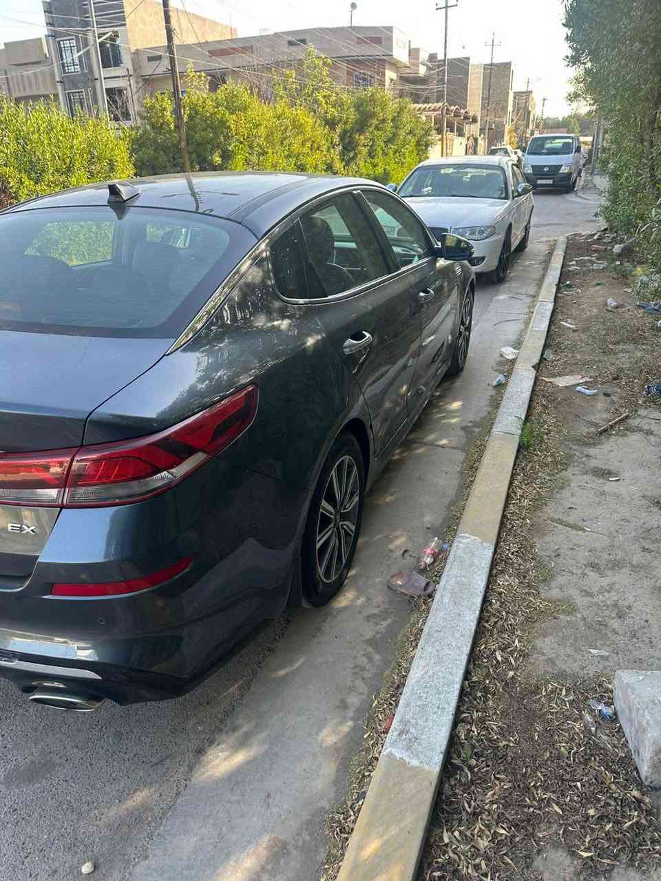 كيا اوبتيما موديل 2020
فول مواصفات بانوراما 

داخل جلد اسود

حساسات مري 

بعد هواي مواصفات 

سعر 155ورقة قابل للتفاوض 

استفسار ***********
