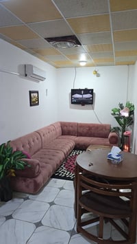 بريهة شارع الاستقلال • شقة مفروشة • قرب الكنيسة