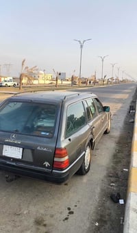 مرسيدس دب ستيشن • موديل ٨٨ • مكينة ٢٥٠٠
