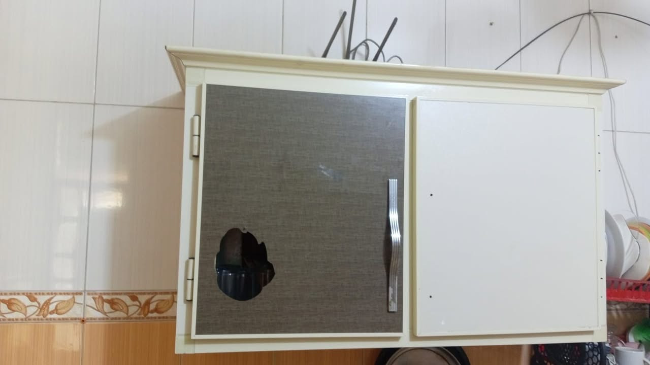 كاونتر نضيف فقط ضرره الضربه مال باب السعر200بي مجال العنوان كفائات السيديه


**إذا كنت صاحب هذا الإعلان وتريد حذفه لأي سبب، رجاءا أرسل رسالة إلى الدعم الفني**