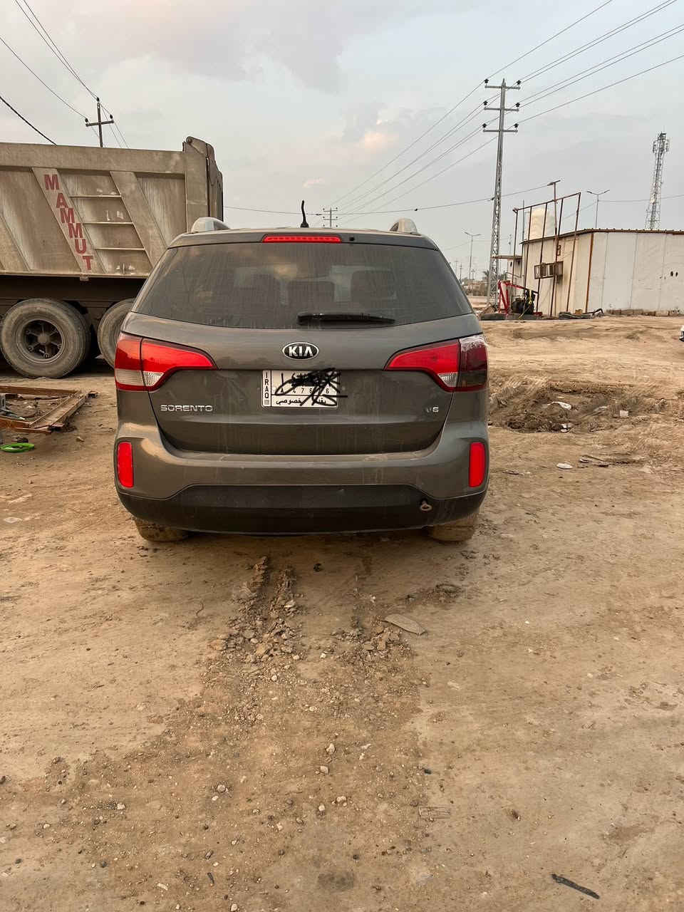 سورنتو 2014 خليجي أبيع على وضعها 

رقم بغداد الماني 

كفاله سابقاً فقط البنيد صبغ 

فور ويل 

6 سلندر 

الاستفسار : *********** 

السعر 135 

مكلف بلنشر
