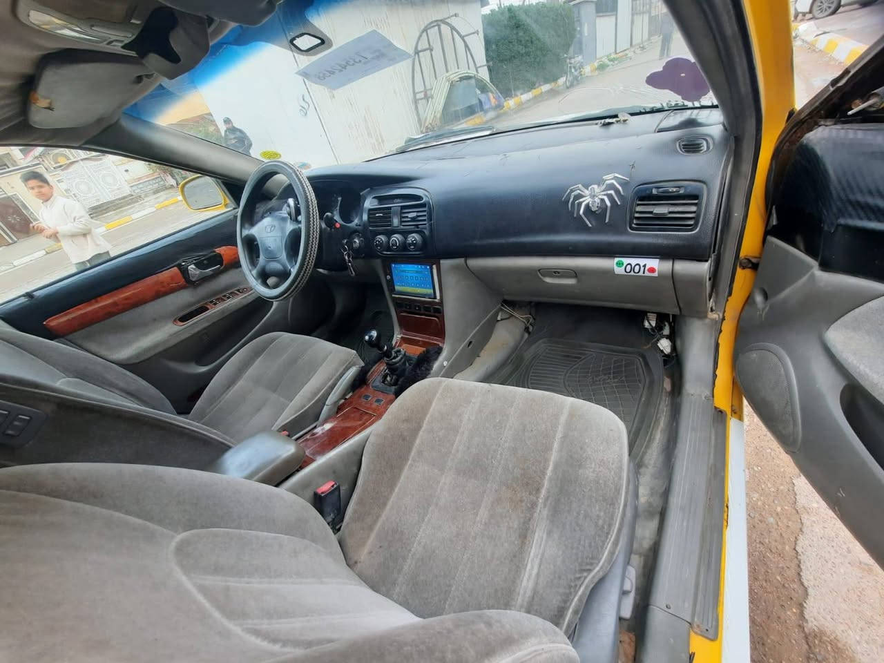 سلام عليكم دايو ماكنوس مديل ٢٠٠٣ كير عادي  محرك مفتوح داخل مال   ملكه شادلها تخم تاير صدر خلفي امامي كله جديد كهربايات شغاله رقم بغداد مصفره غرامات السعر ٢٥ وبيها مجال مكاني بغداد الحسينيه الراشديه لاستفسار على ***********
