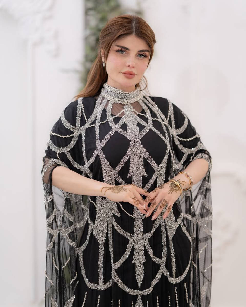 بشت اماراتي ❤️
🎗️الأقماش شيفون الأصلي💯
🪄الشغل تطريز يدوي 
🎗️التلبيس :فري سايز تلبس لحد وزن 150 
🎨🎨 الألوان :-
←أسـود ذهبي
←أسـود فضي
←أسـود سـادة
←برتقالي


**إذا كنت صاحب هذا الإعلان وتريد حذفه لأي سبب، رجاءا أرسل رسالة إلى الدعم الفني**